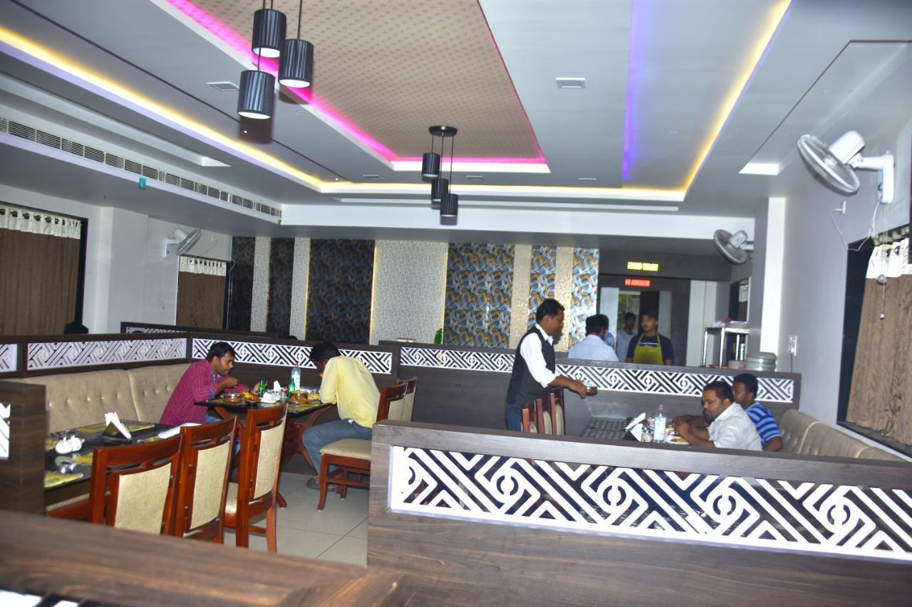 Hotel Pagadala Grand Residency Bāpatla Exterior foto